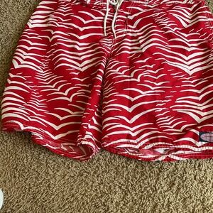 Vineyard Vines boardshorts